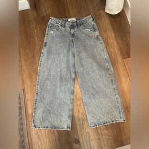 Hollister extra baggy low rise jeans size 10